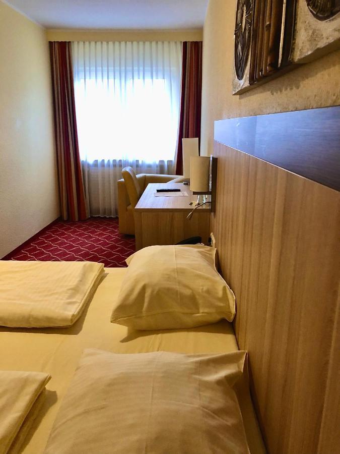 Montana Hotel Koeln-Bonn Airport Troisdorf Ngoại thất bức ảnh